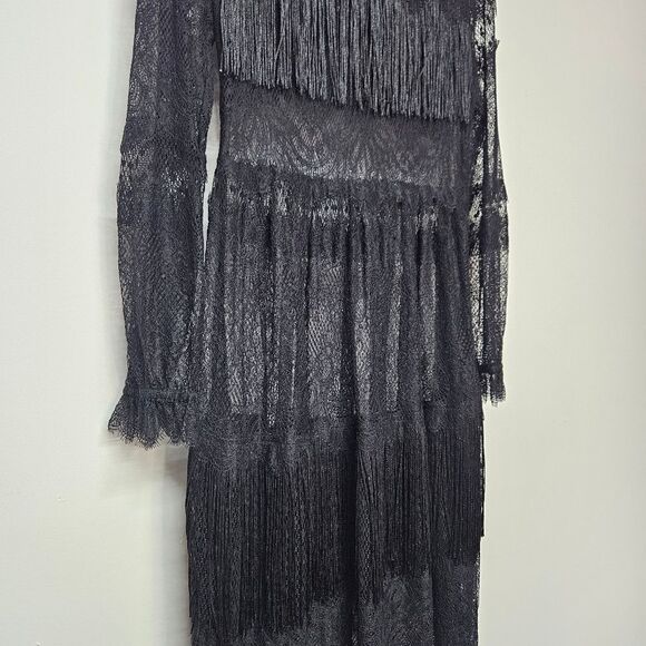 Twinset Size Small Lacey Midi Dress (Doesn't Come With Under Dress) Size Med. - Picture 4 of 7